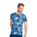 ΑΝΔΡΙΚΟ T-SHIRT ΜΕ ΣΤΡΟΓΓΥΛΗ ΛΑΙΜΟΚΟΨΗ - CAMO MEN