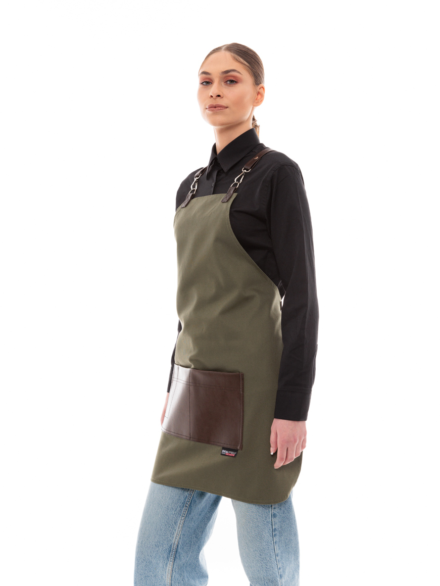 Χακί Ποδιά Unisex Barista Στηθούρι - Από Καμβά Ύφασμα & Καφέ Τετράγωνη Vegan Leather Τσέπη Χακί Ποδιά Unisex Barista Στηθούρι - Από Καμβά Ύφασμα & Καφέ Τετράγωνη Vegan Leather Τσέπη